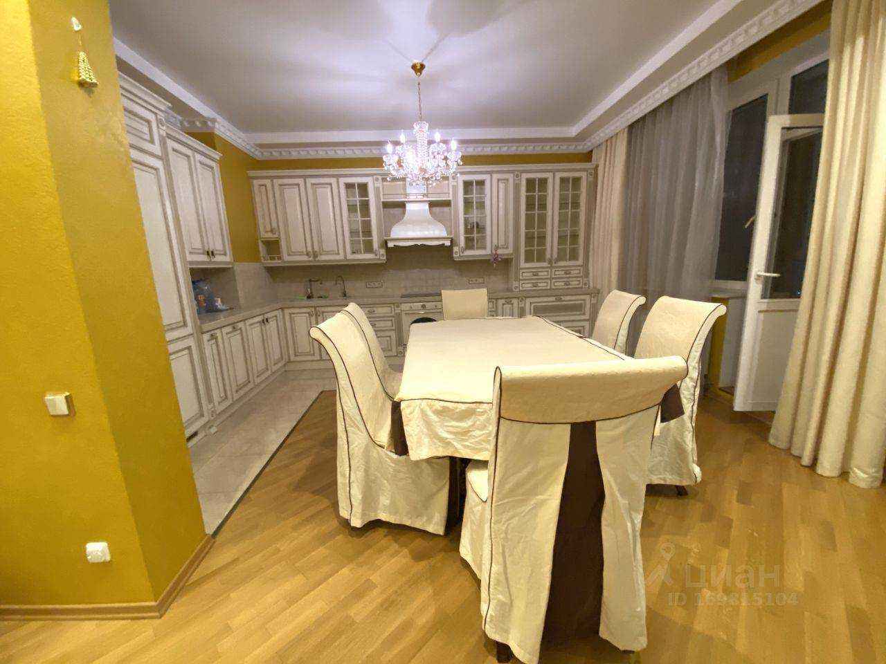 4-комнатная квартира, 186 м² — фотография 3