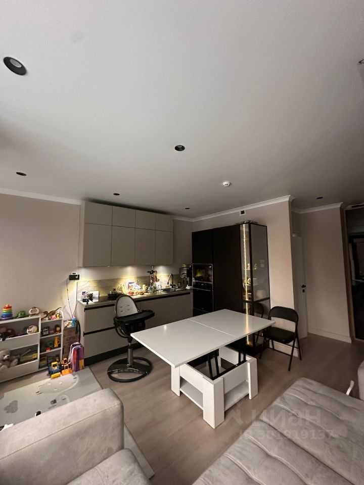 2-комнатная квартира, 52,8 м² — фотография 2