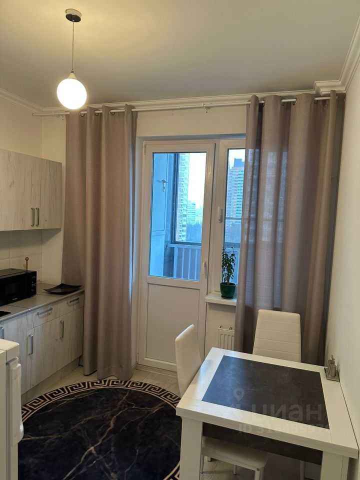 1-комнатная квартира, 39 м²