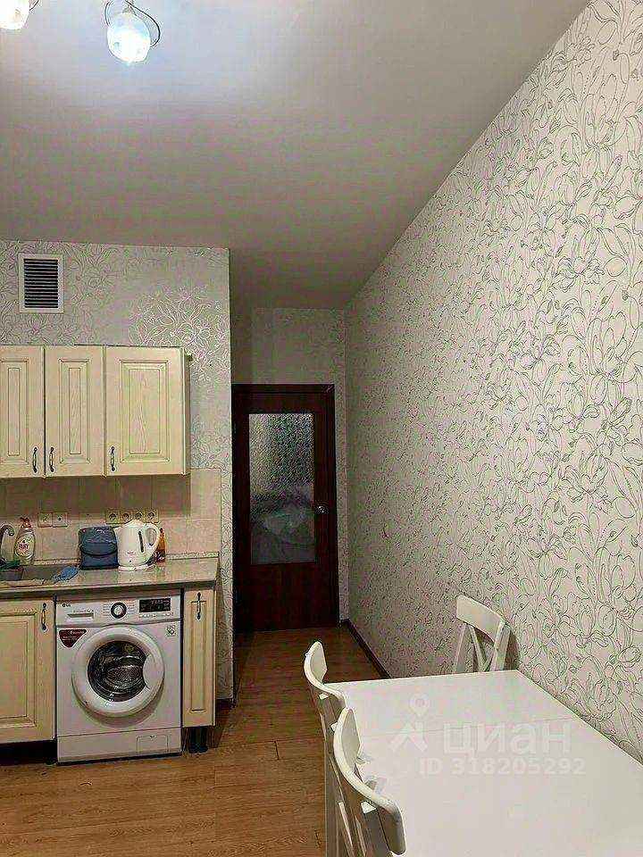 1-комнатная квартира, 45 м² — фотография 2