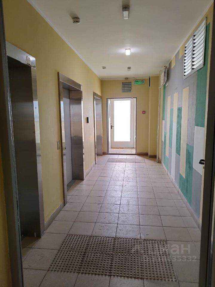 1-комнатная квартира, 35 м² — фотография 2