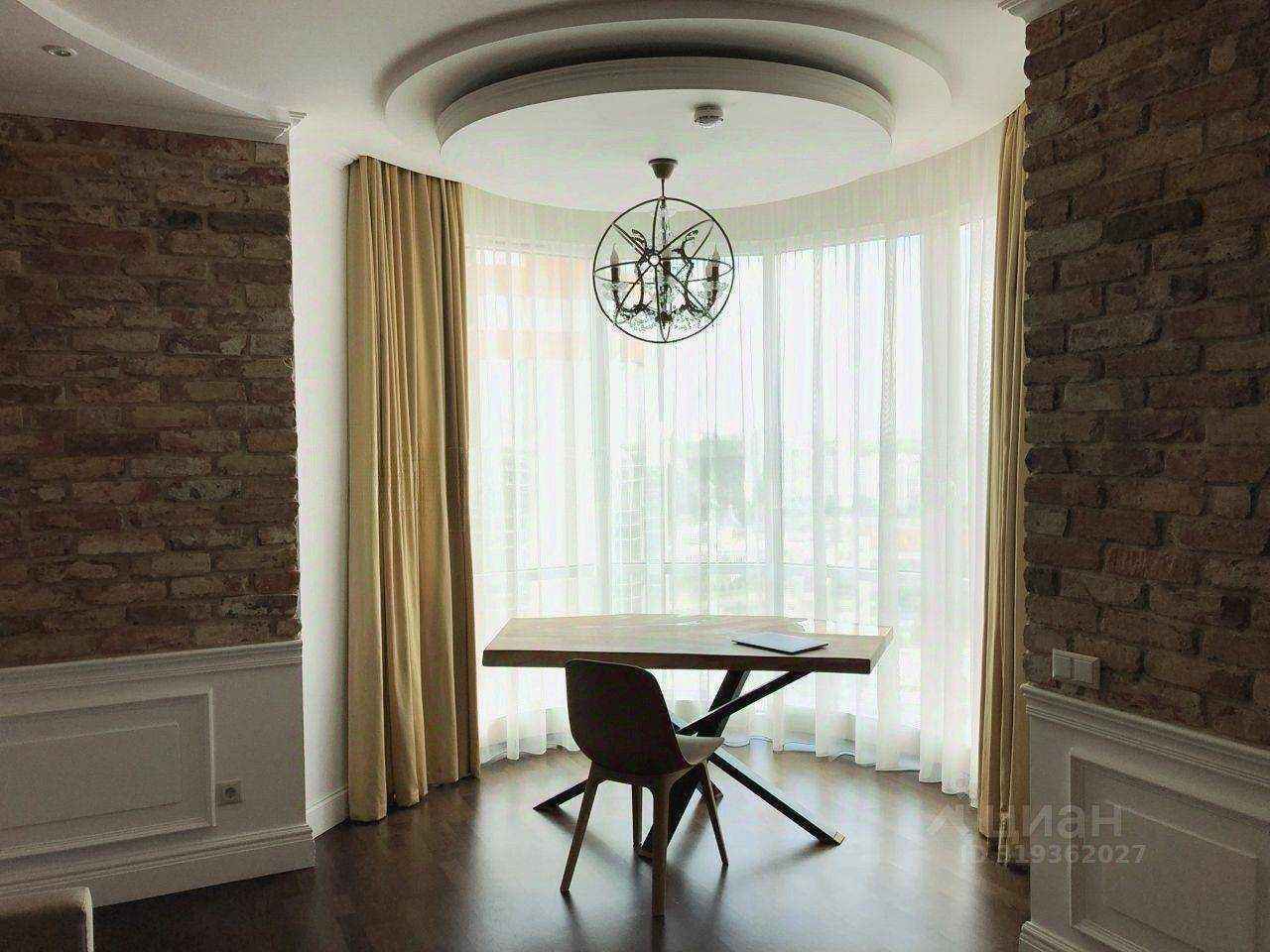 2-комнатная квартира, 61 м² — фотография 3