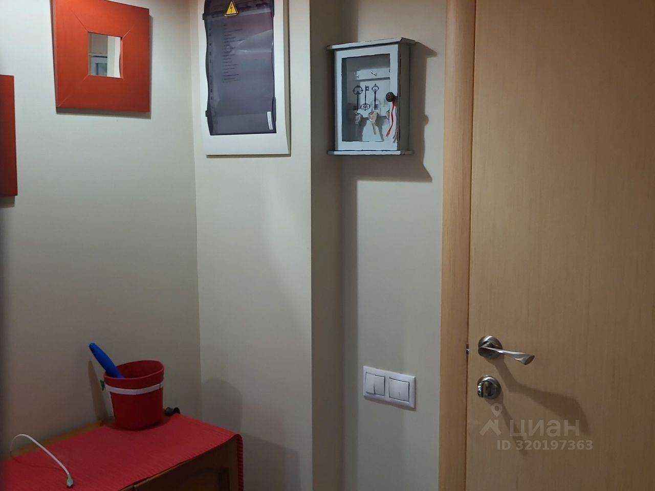 1-комнатная квартира, 56 м² — фотография 3