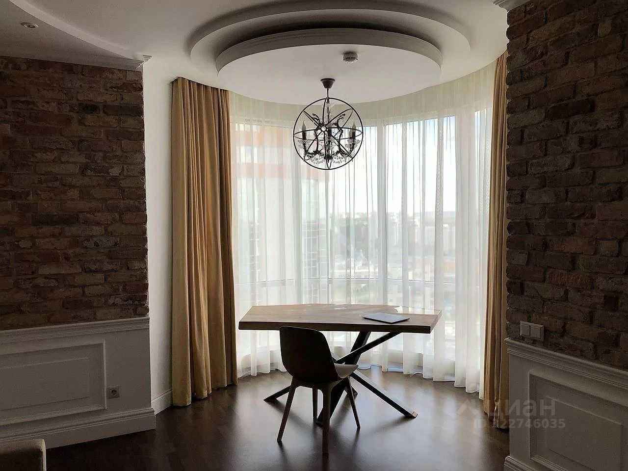 2-комнатная квартира, 65 м² — фотография 2