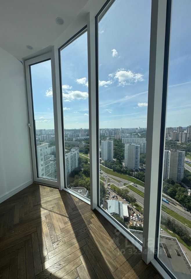 4-комнатная квартира, 190 м²
