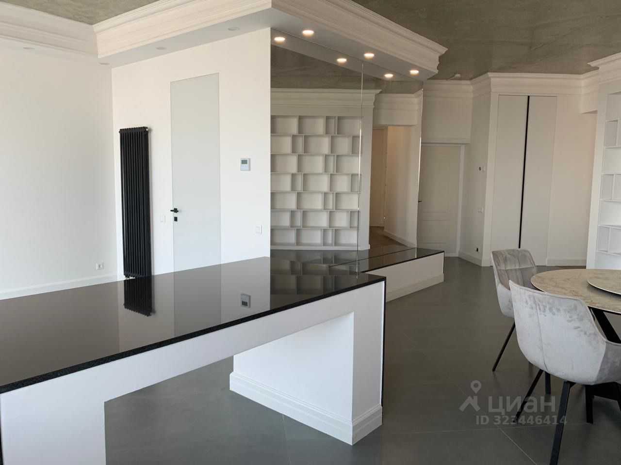 4-комнатная квартира, 190 м² — фотография 3