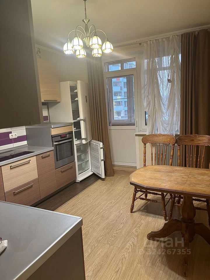 2-комнатная квартира, 72 м² — фотография 2
