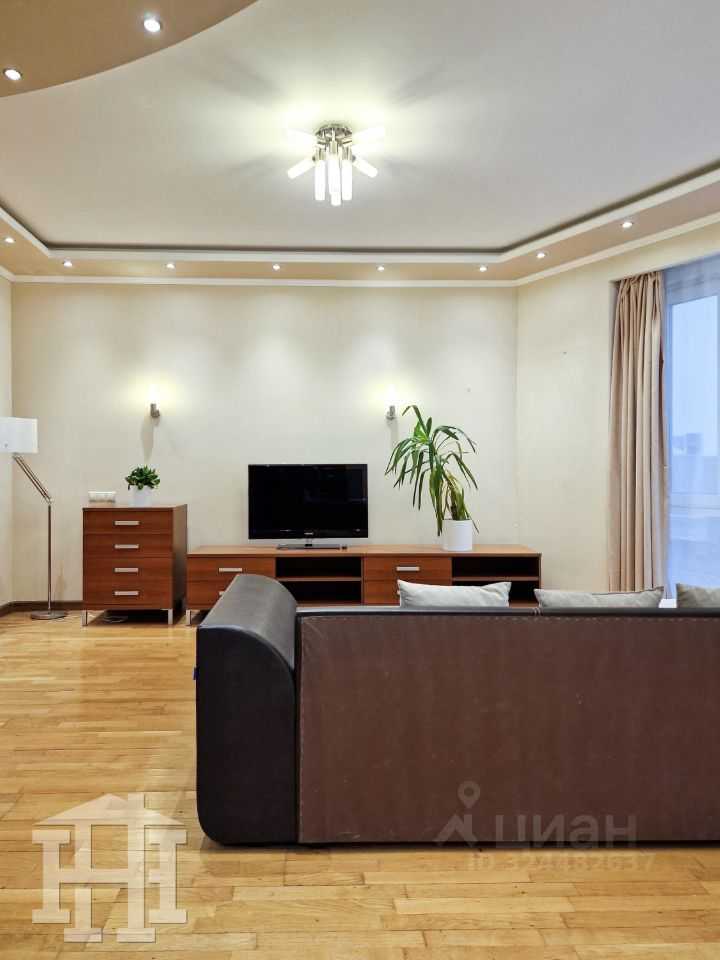 3-комнатная квартира, 120 м² — фотография 3