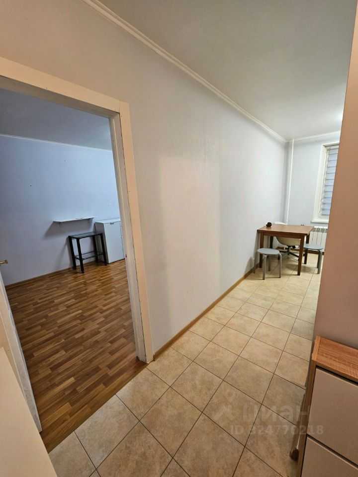 1-комнатная квартира, 32 м² — фотография 2