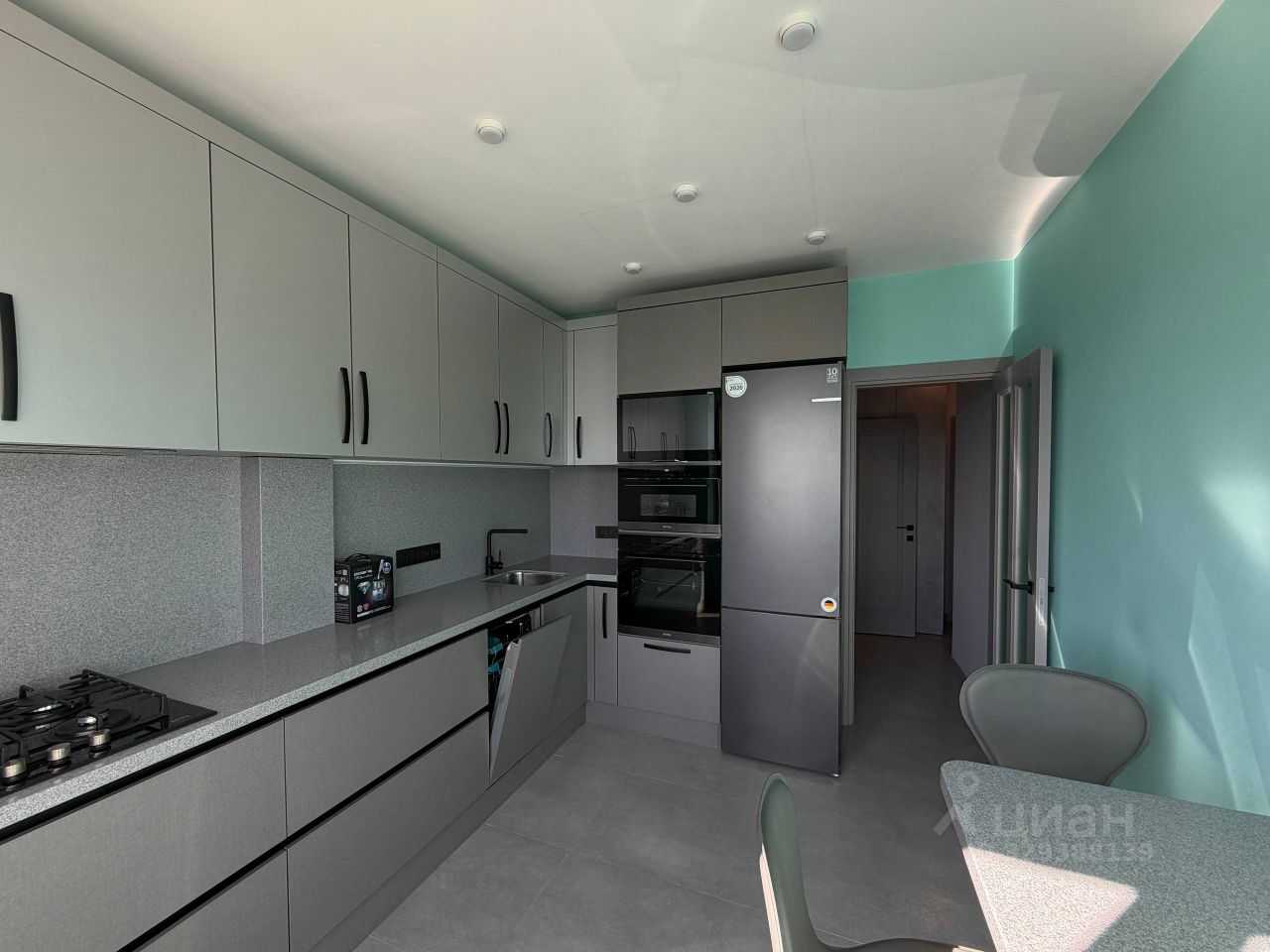 2-комнатная квартира, 61 м² — фотография 3
