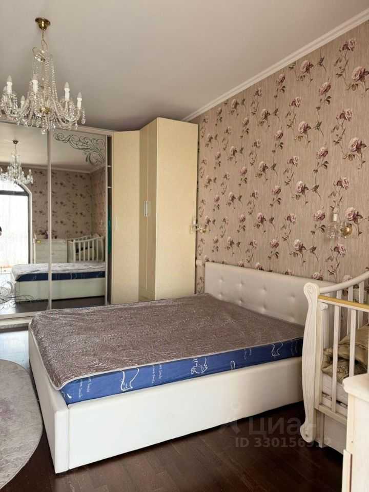 2-комнатная квартира, 110 м² — фотография 3