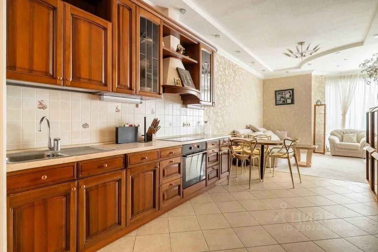 1-комнатная квартира, 65 м² — фотография 3