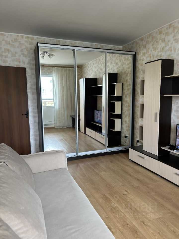 1-комнатная квартира, 37,2 м² — фотография 2