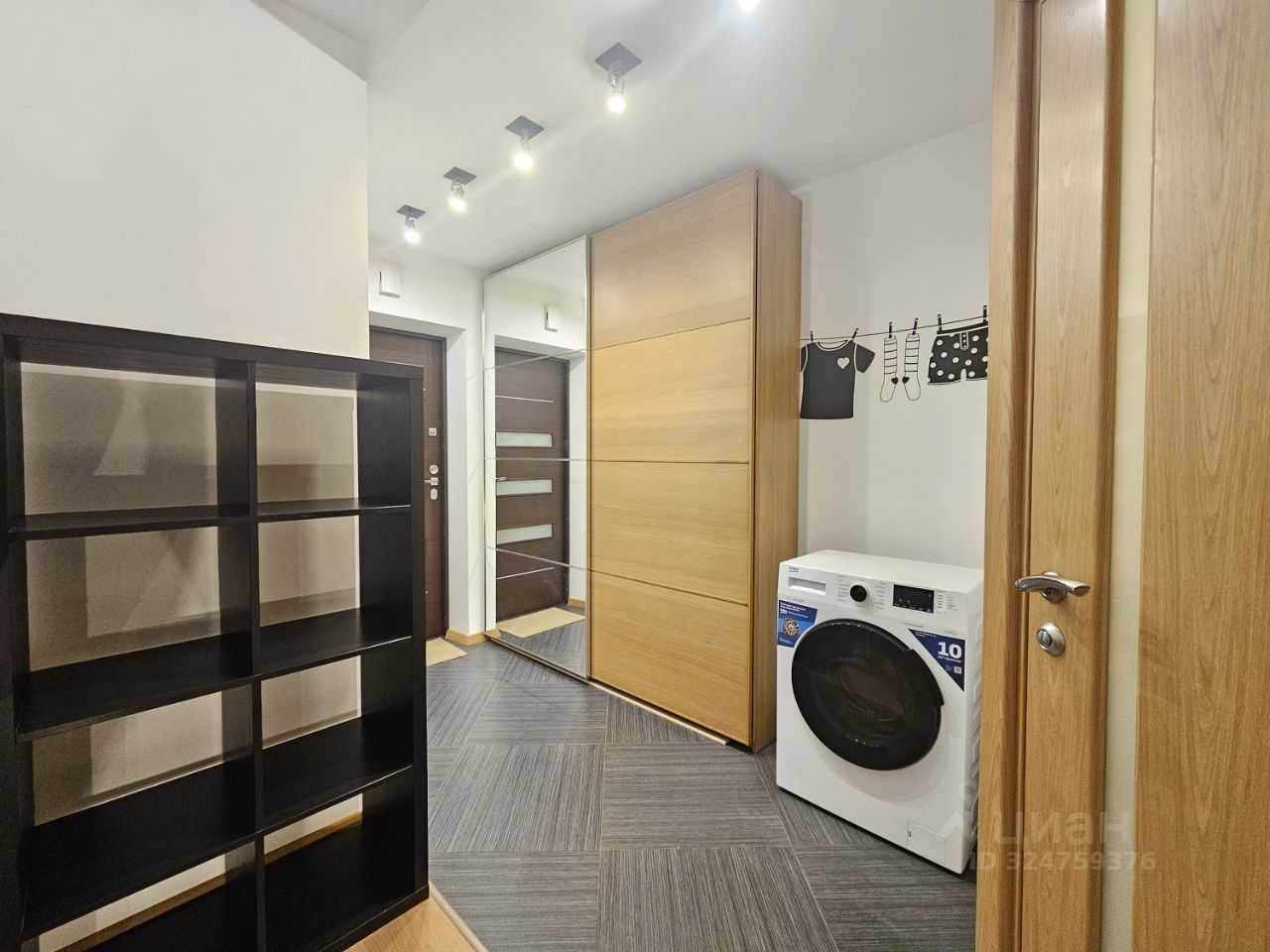2-комнатная квартира, 67 м² — фотография 3