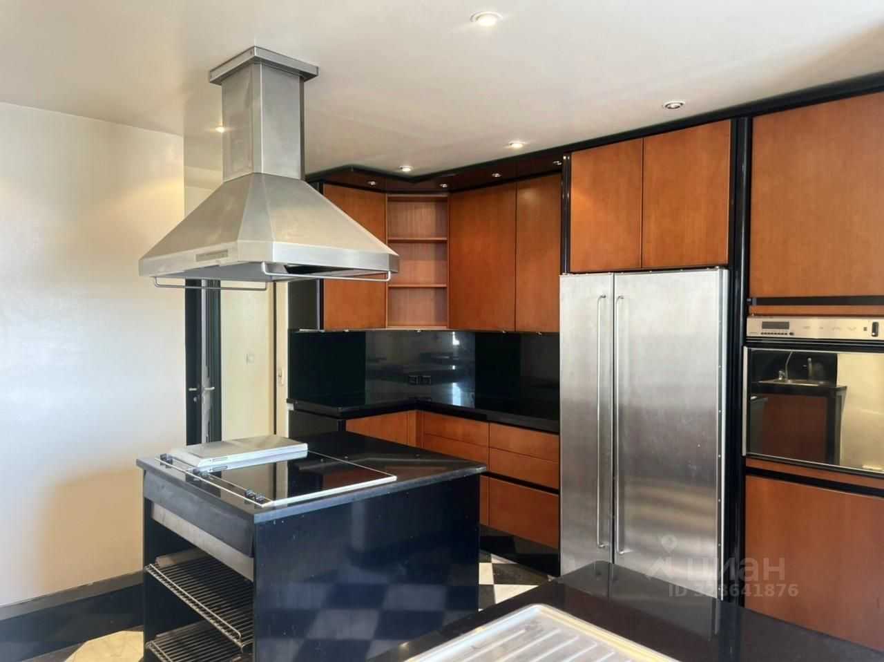 3-комнатная квартира, 120 м²