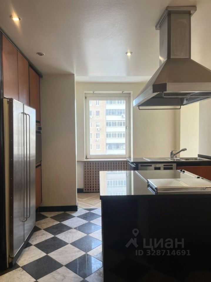 3-комнатная квартира, 120 м² — фотография 3