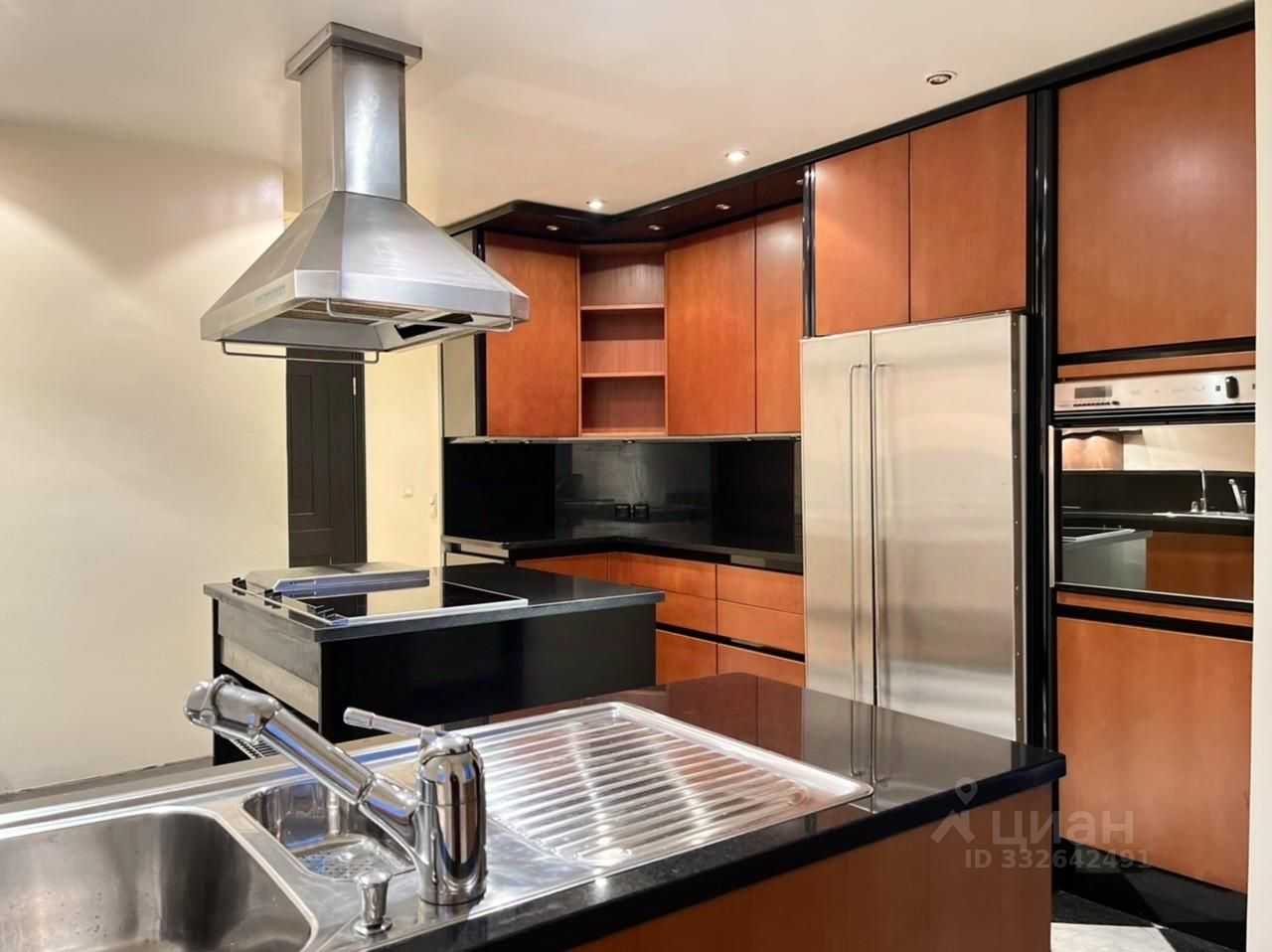 3-комнатная квартира, 120 м²