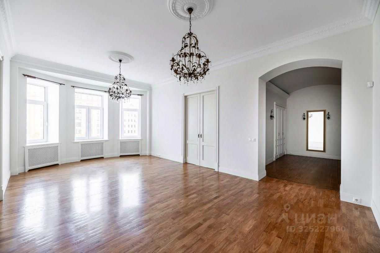 5-комнатная квартира, 160 м²