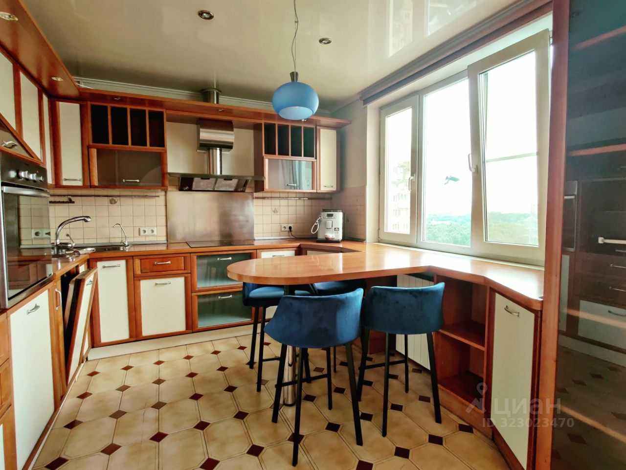 4-комнатная квартира, 140 м²