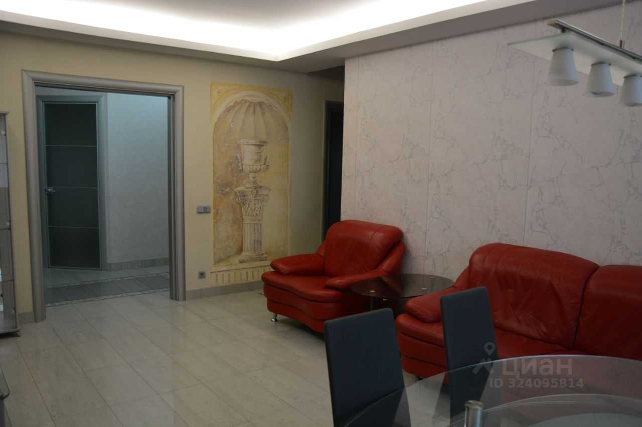 4-комнатная квартира, 112 м² — фотография 2