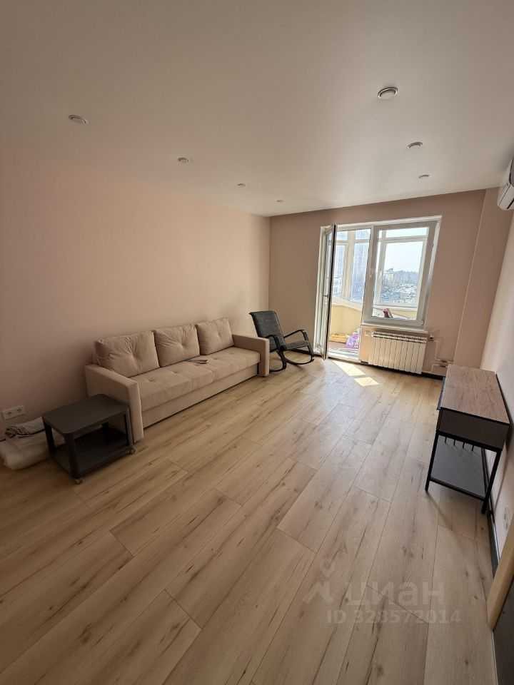 1-комнатная квартира, 52 м² — фотография 3