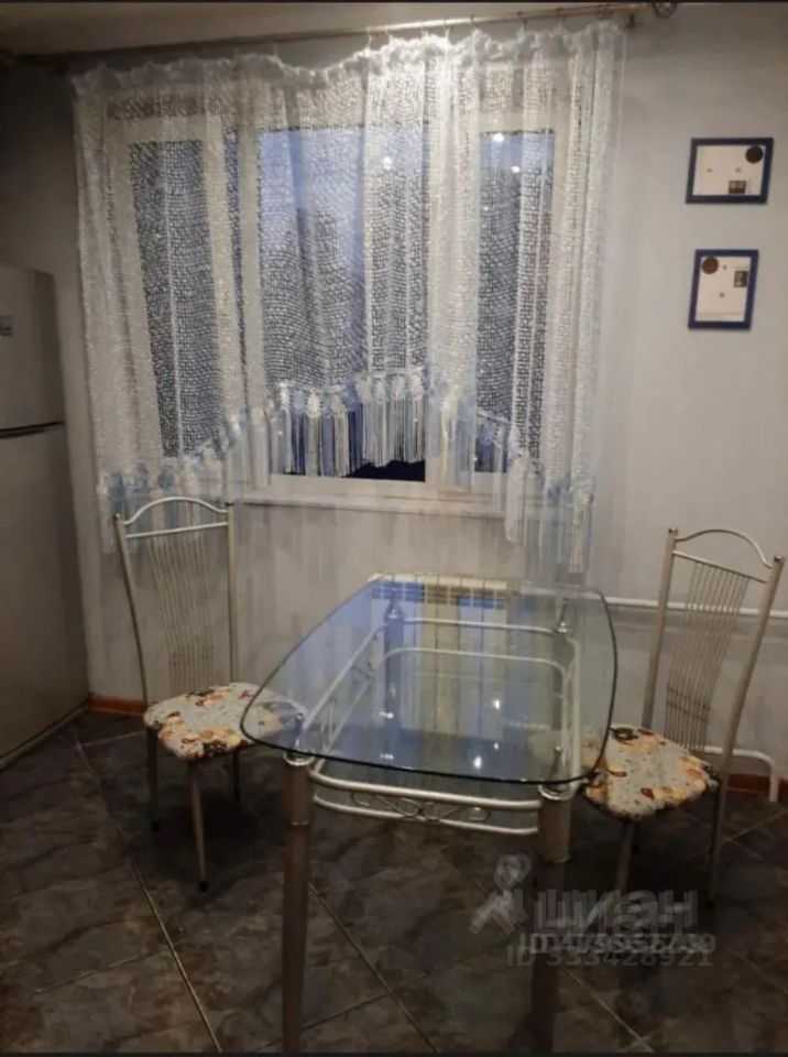 3-комнатная квартира, 77 м² — фотография 3