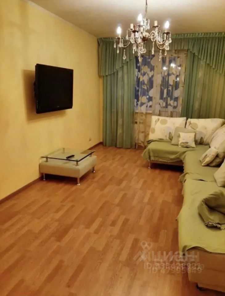 3-комнатная квартира, 77 м² — фотография 2