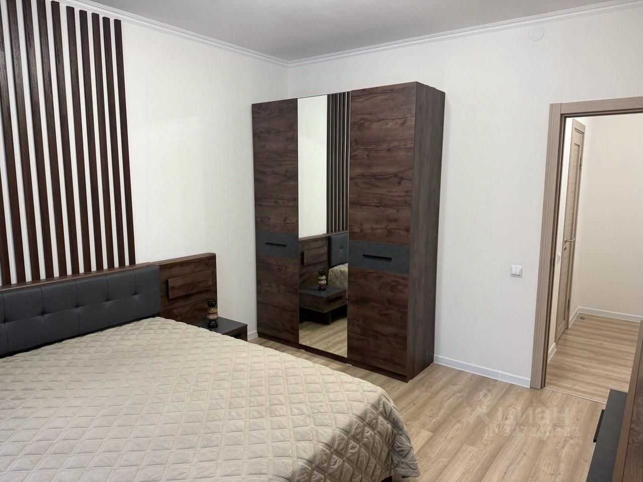 2-комнатная квартира, 75 м² — фотография 2