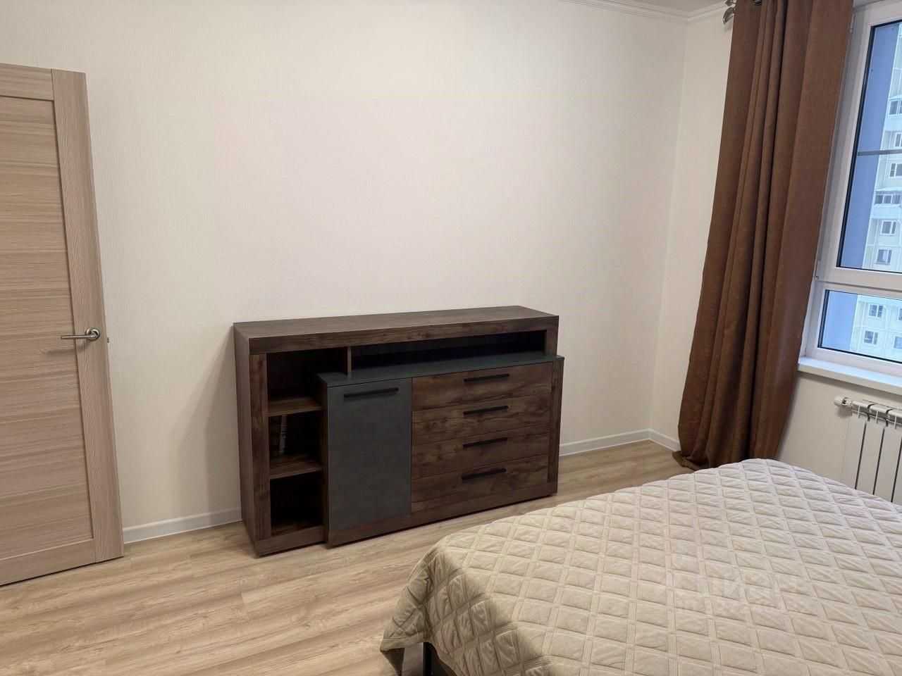 2-комнатная квартира, 75 м² — фотография 3