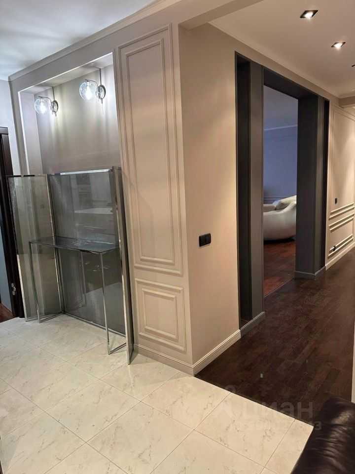 4-комнатная квартира, 155 м² — фотография 2