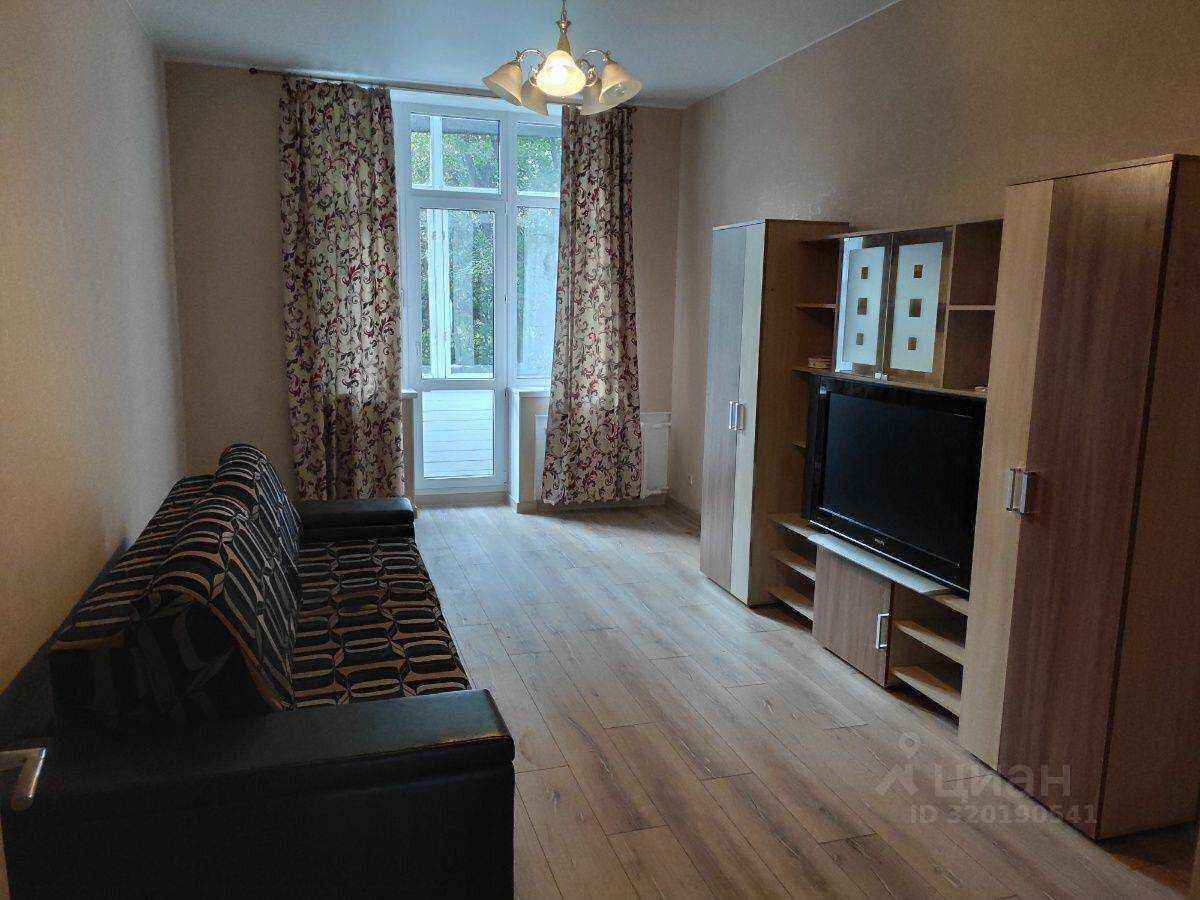 1-комнатная квартира, 42 м²