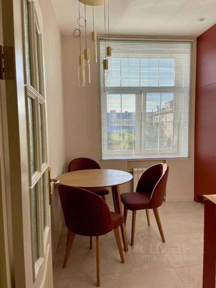 4-комнатная квартира, 100 м² — фотография 3