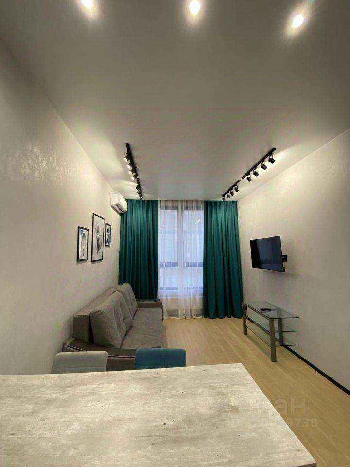 2-комнатная квартира, 42 м² — фотография 2