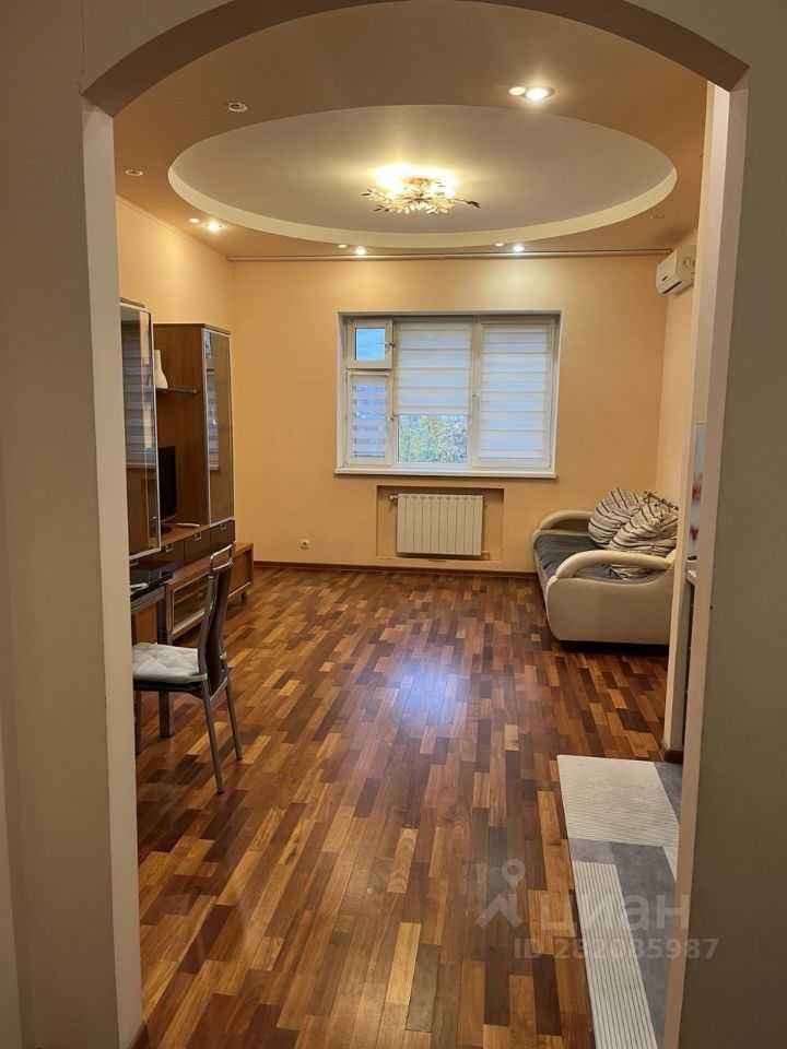 2-комнатная квартира, 58,4 м² — фотография 2