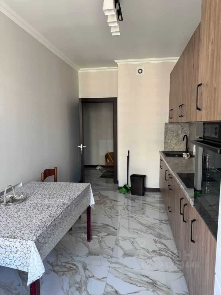3-комнатная квартира, 77,2 м² — фотография 3