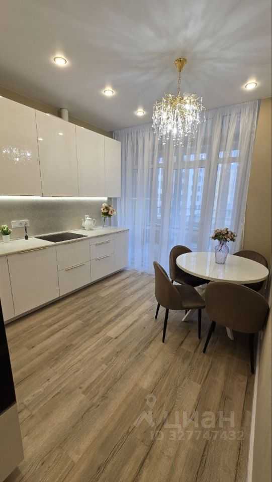 2-комнатная квартира, 56,5 м² — фотография 2