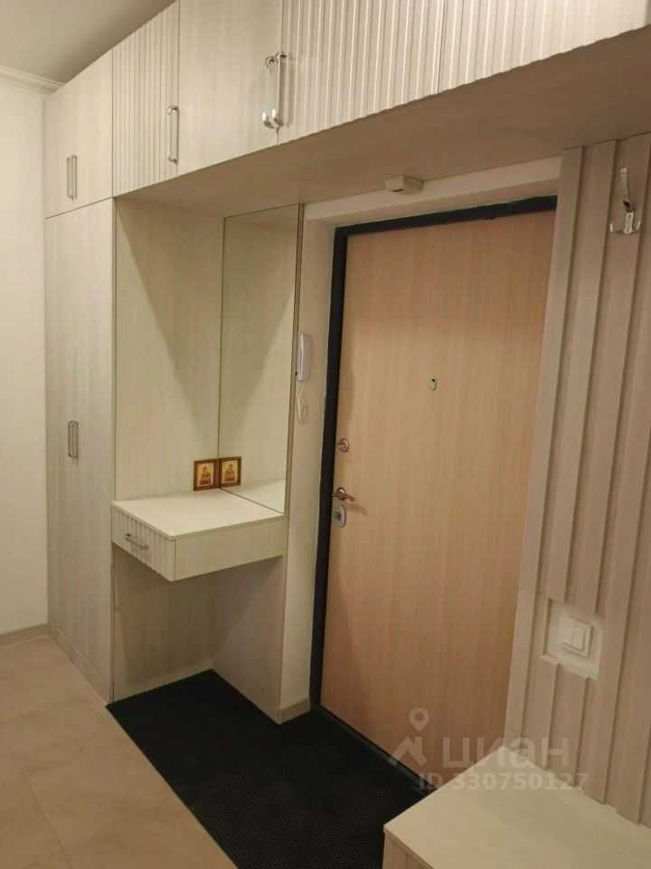 2-комнатная квартира, 62,4 м² — фотография 2
