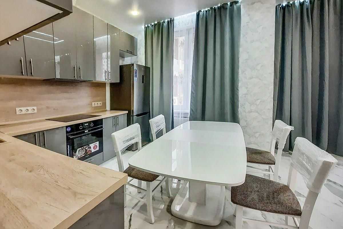 3-комнатная квартира, 90 м²