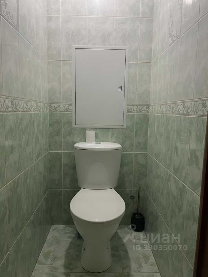 2-комнатная квартира, 64 м² — фотография 2