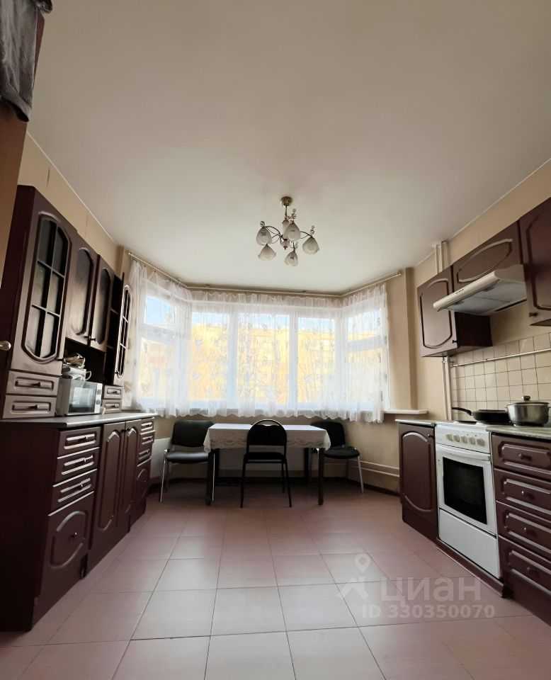 2-комнатная квартира, 64 м² — фотография 3