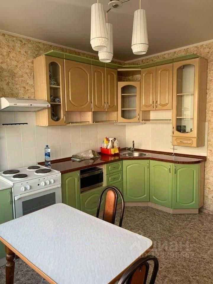 2-комнатная квартира, 60,5 м² — фотография 2