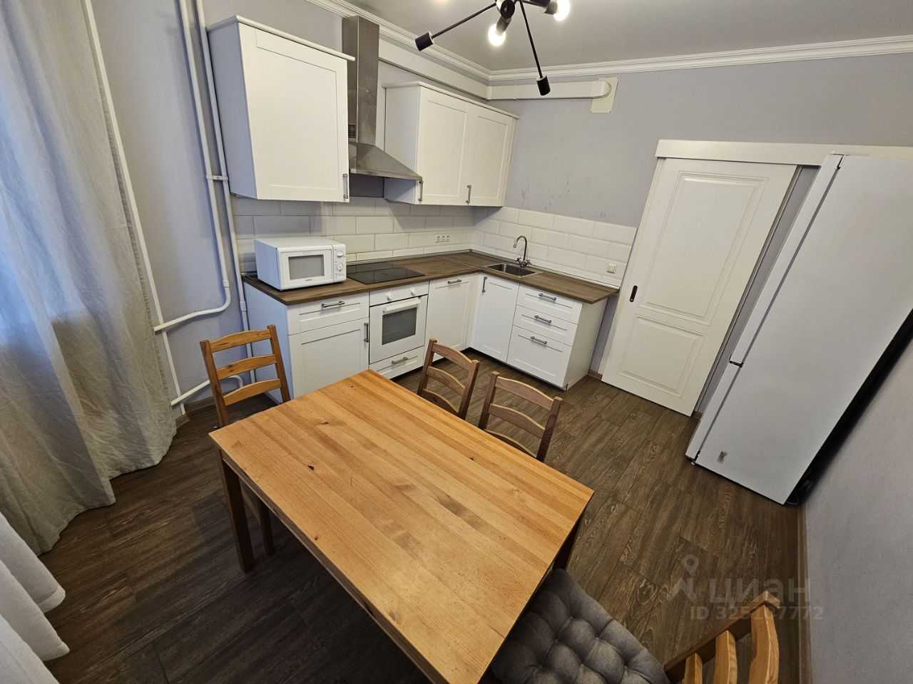 2-комнатная квартира, 71 м² — фотография 2