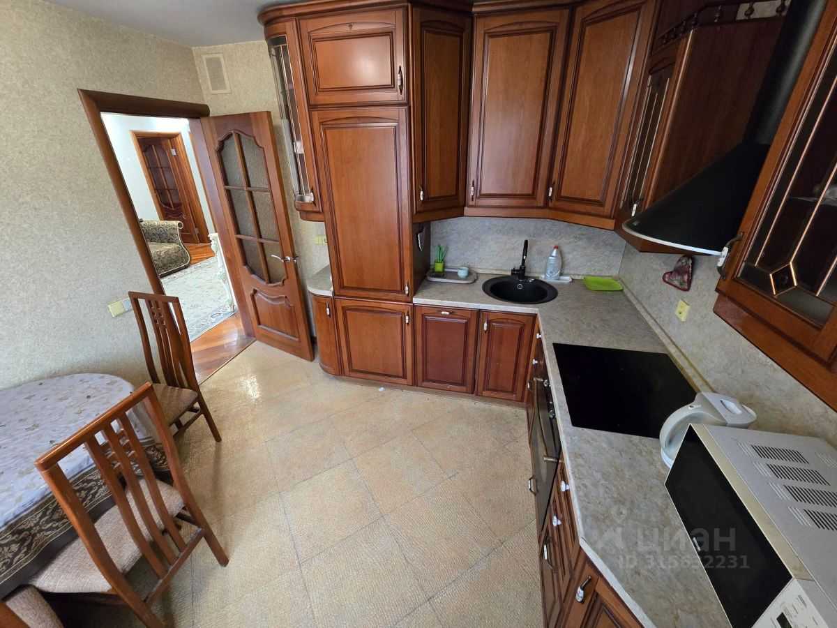 3-комнатная квартира, 80 м² — фотография 2