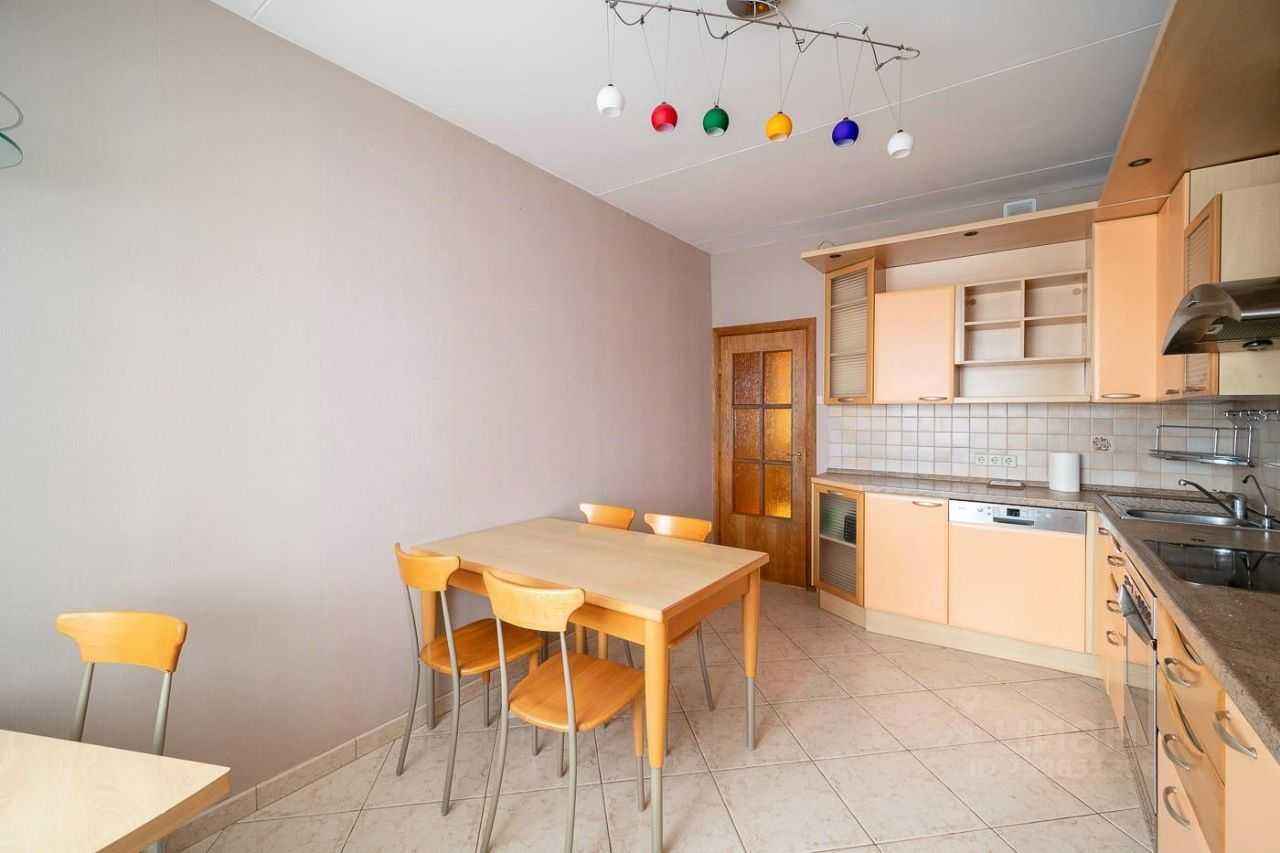3-комнатная квартира, 110 м² — фотография 3