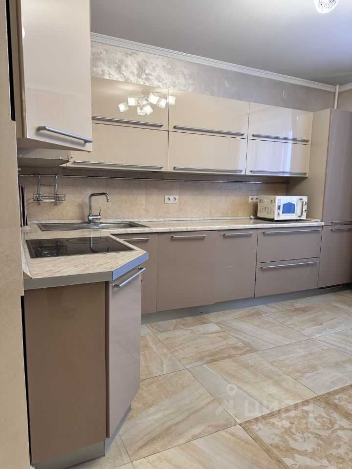 3-комнатная квартира, 65 м² — фотография 3