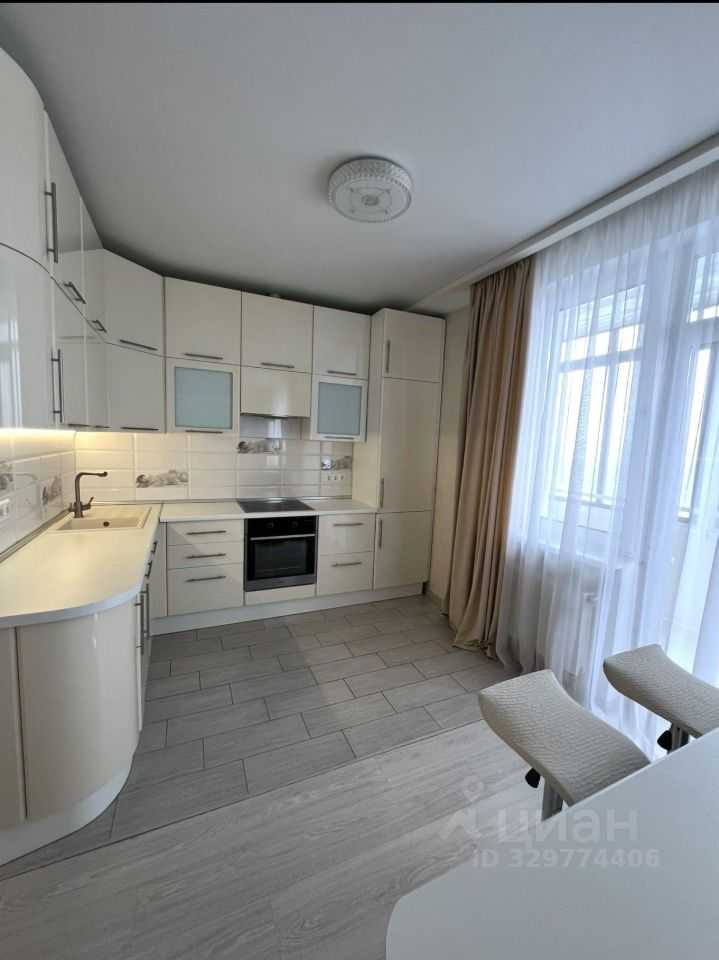 1-комнатная квартира, 53 м²