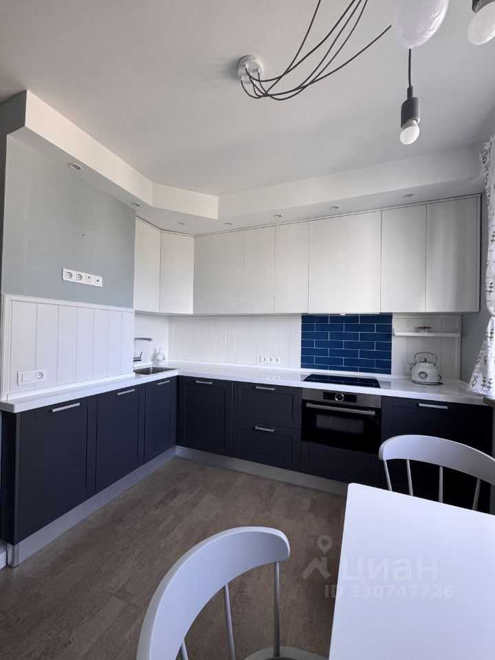 3-комнатная квартира, 76 м² — фотография 2