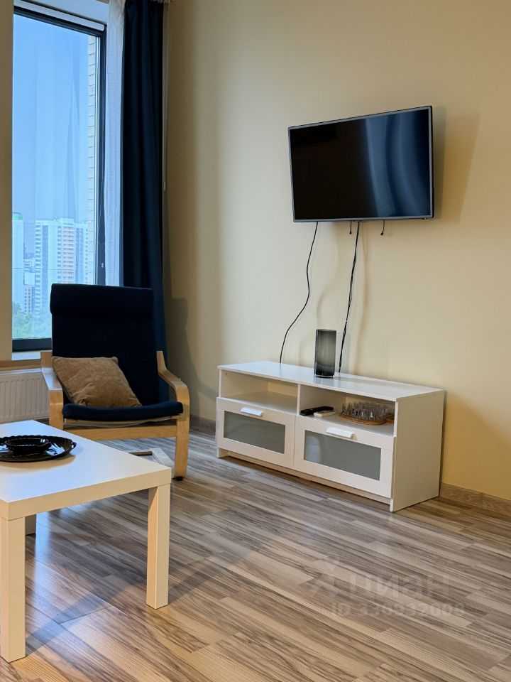 2-комнатная квартира, 56 м² — фотография 3