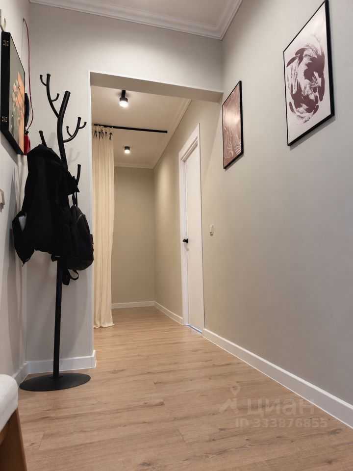 2-комнатная квартира, 56 м² — фотография 3