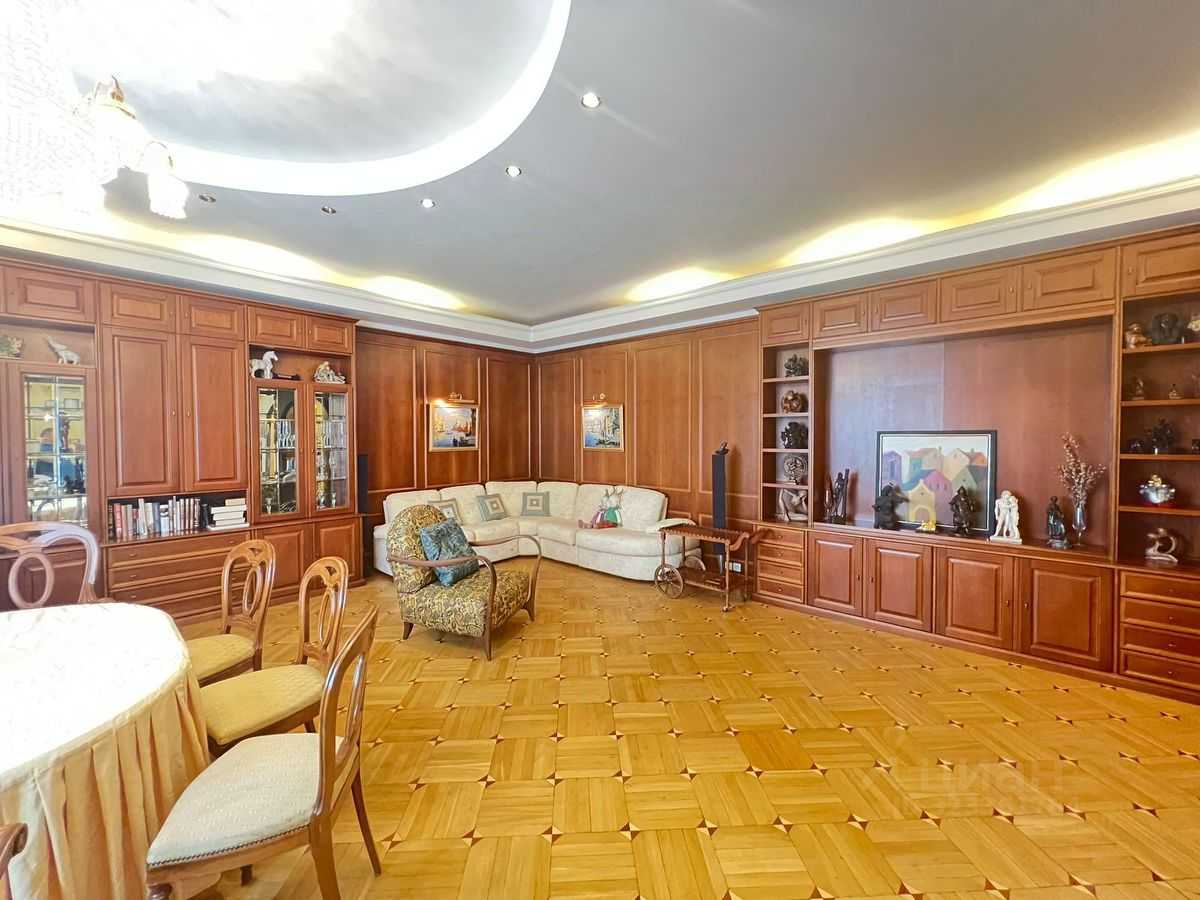 4-комнатная квартира, 160,7 м²